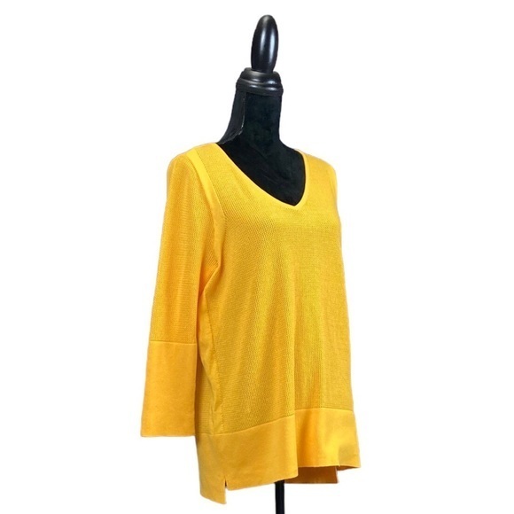 Women’s Peter Nygard Lightweight Pullover‎ Sweater - Picture 2 of 6